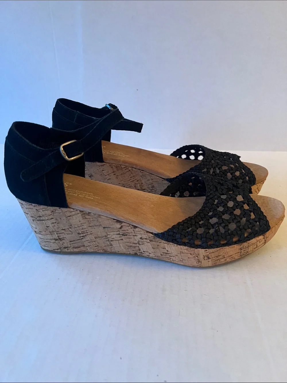 TOMS Black Suede Wedge Sandals Women’s 9.5 Braided Open Toe Cork Platform Ankle